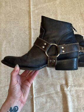 Freebird harness booties